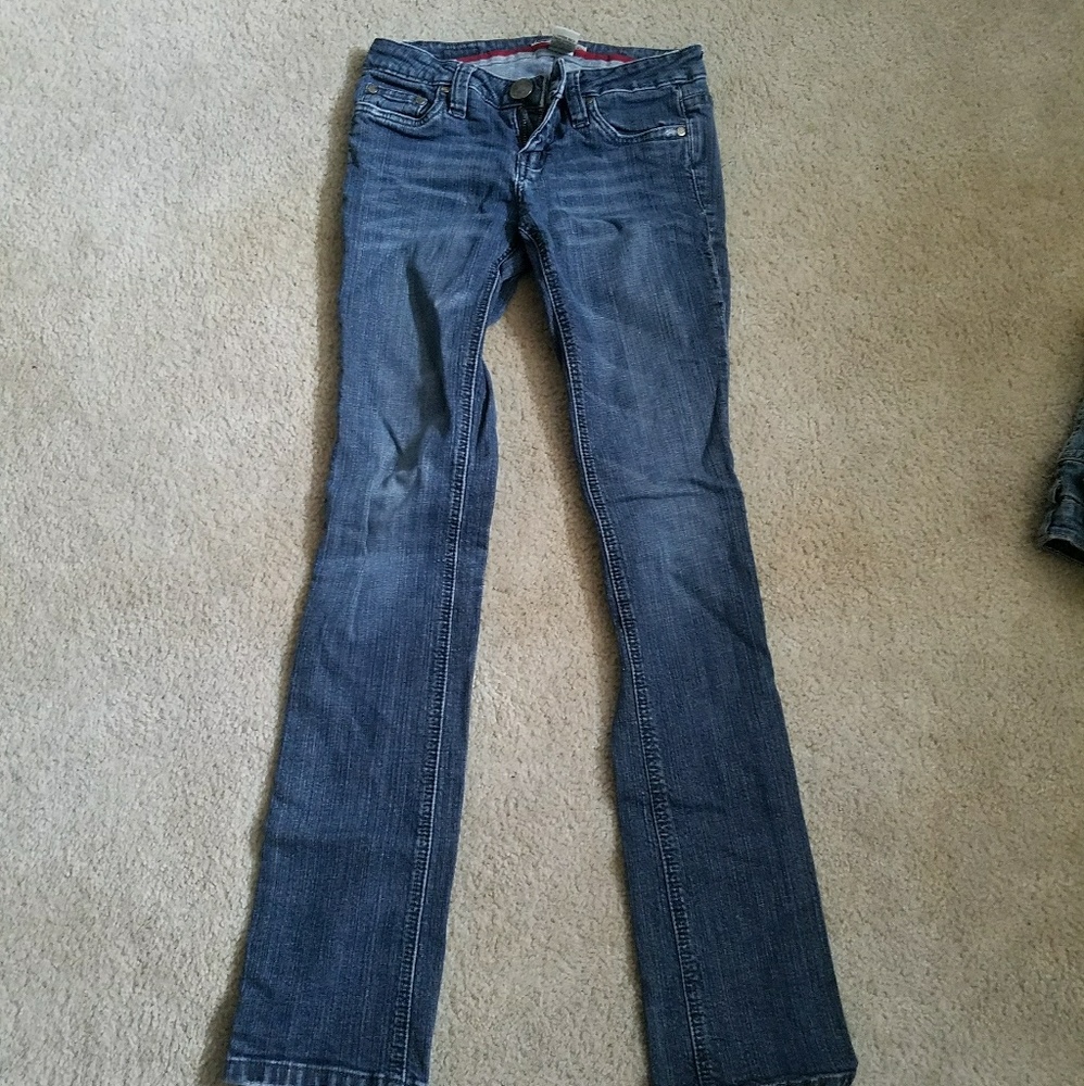Refuge blue jeans